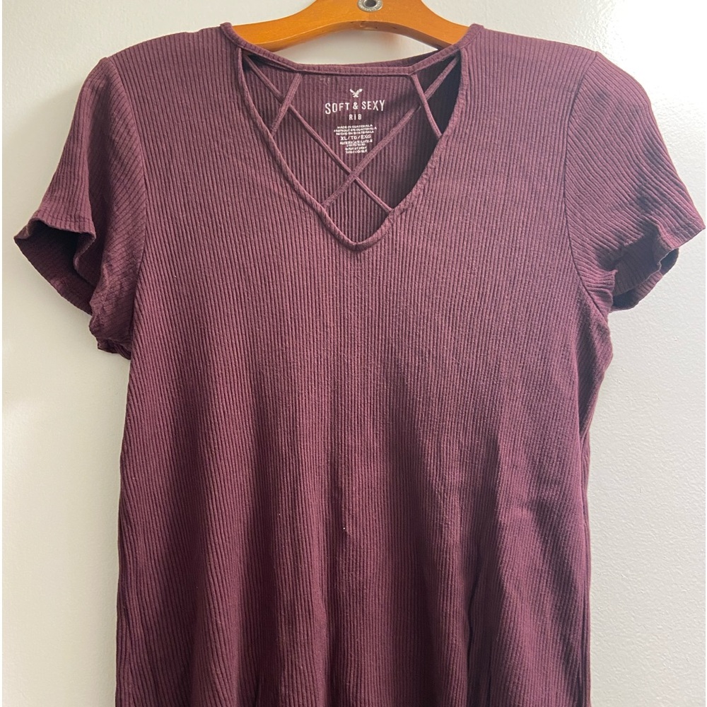 American Eagle Short Sleeve Top - Burgundy